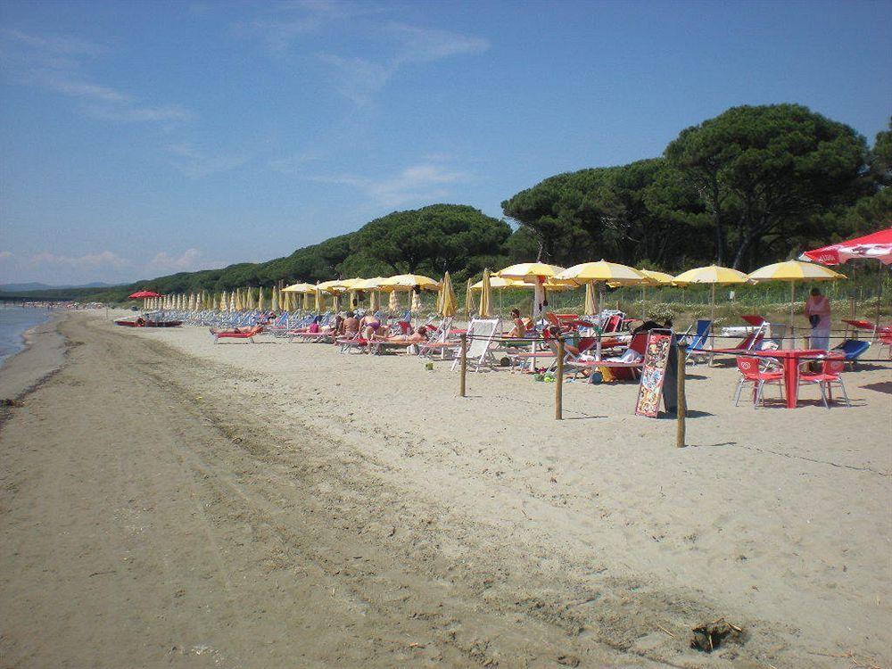 PFA Hotel La Darsena Scarlino Exterior foto